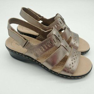 clarks women's lexi dill wedge sandal